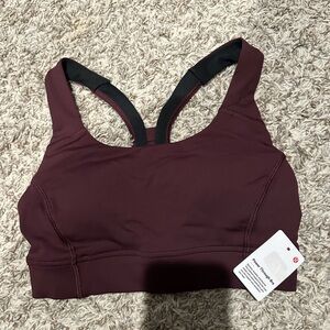 lululemon athletica cassis Burgundy power through Sports Bra Size 4